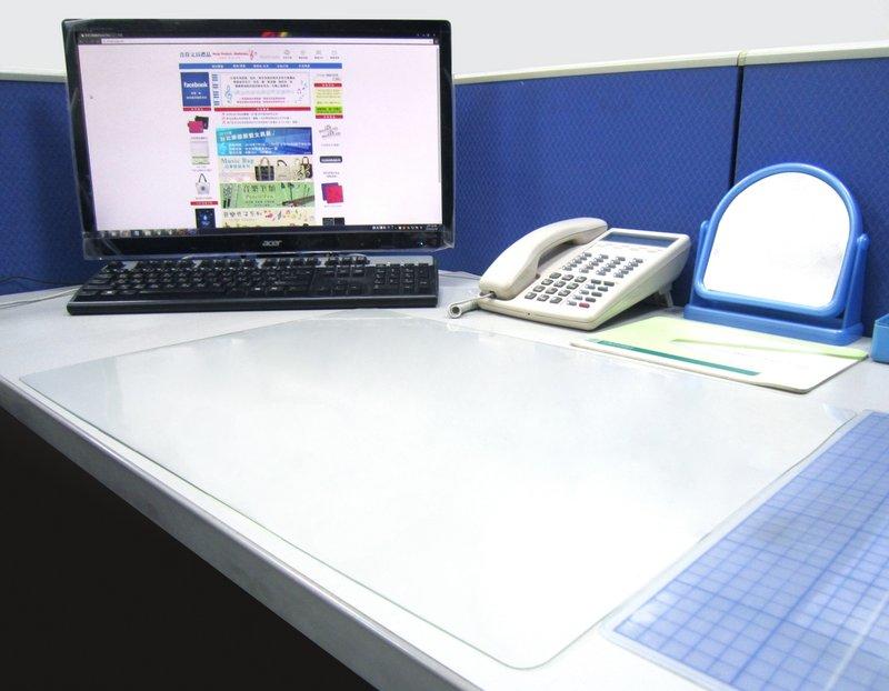 W.I.P TA3100L 透明課桌專用墊 桌墊 40X60cm 50片入 N4102